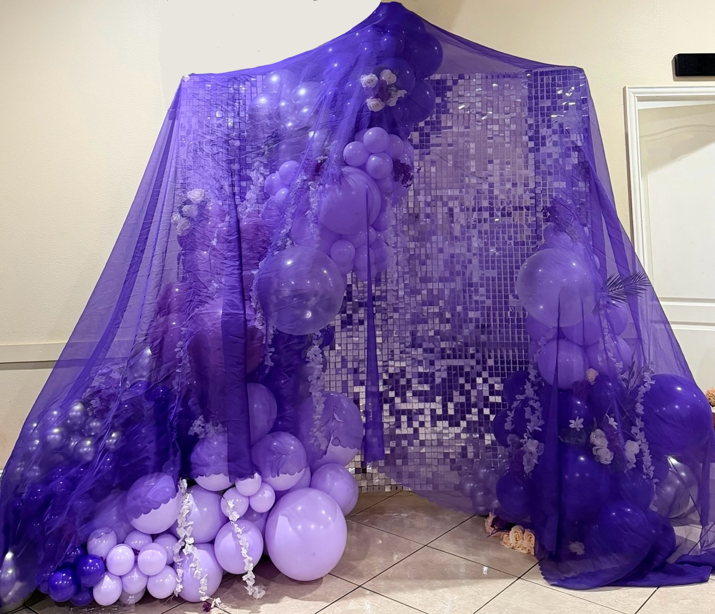 Balloon styling with backdrop